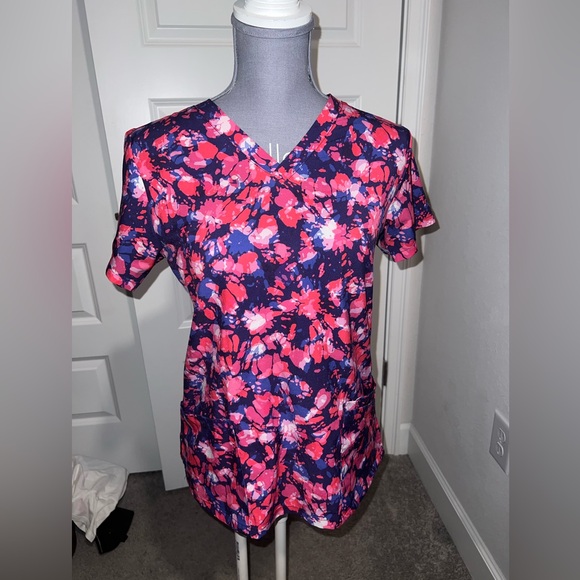 V-Neck Women's Scrub Top - Picture 1 of 5